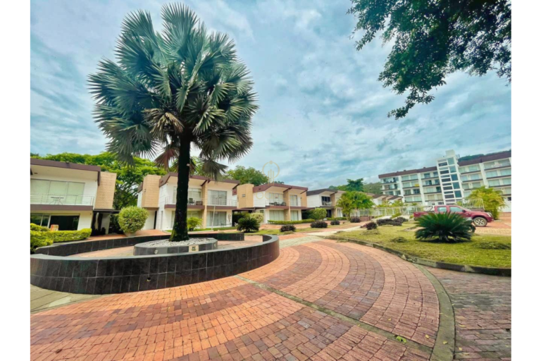 UrbanLex vende apartamento condominio-Villeta, área 55m2 $405Millones