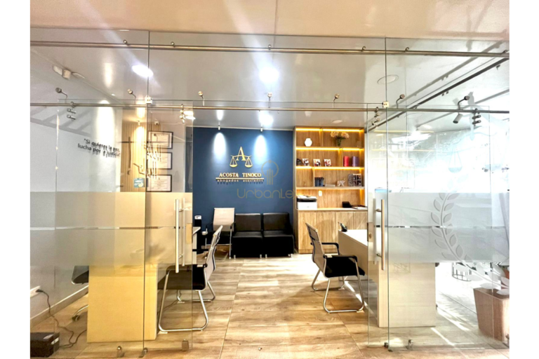 UrbanLex Arrienda Local Edificio-Centro Villeta, área 20m2 $ 1.350.000