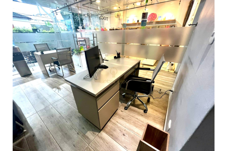UrbanLex Arrienda Local Edificio-Centro Villeta, área 20m2 $ 1.350.000