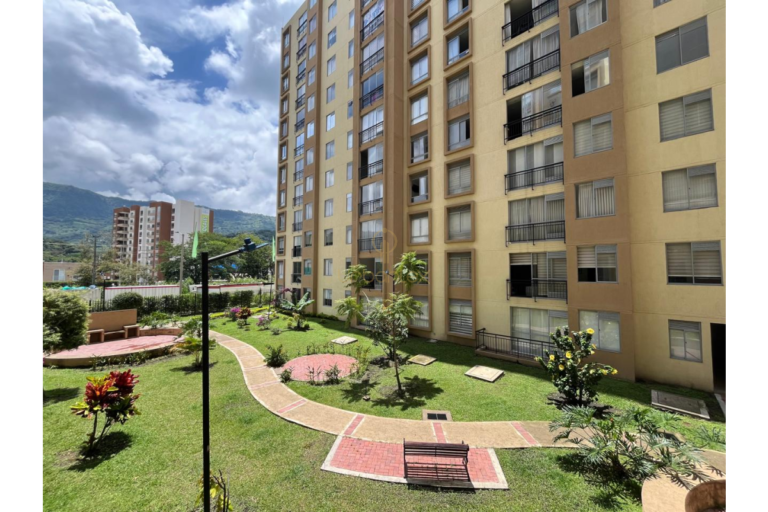 UrbanLex arrienda Apartamento Conjunto residencial, área 57m2 $ 1.300.000