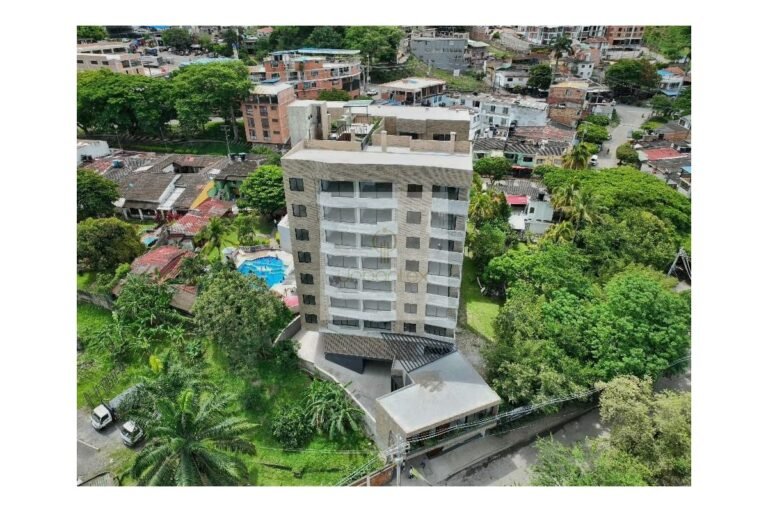 UrbanLex vende apartamento, área 83m2 $530Millones