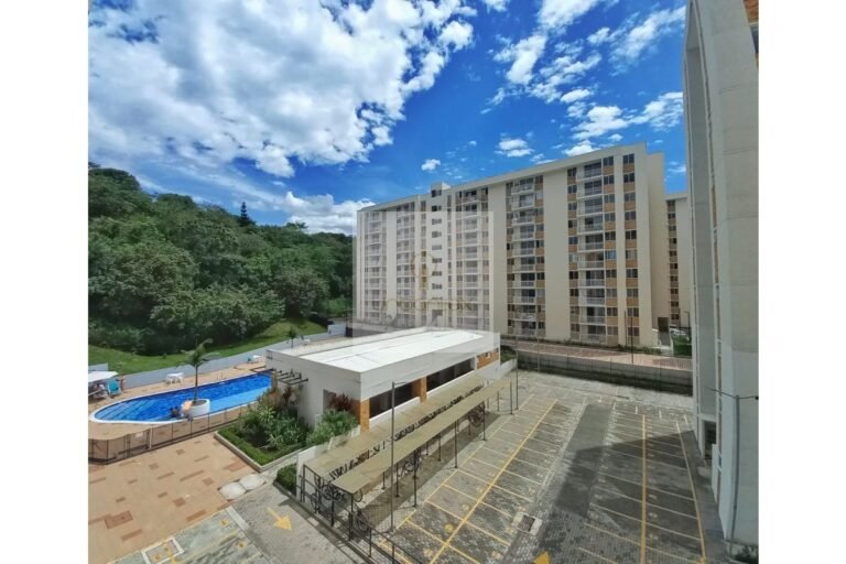 Vende apartamento Villeta, UrbanLex área 55m2 $250Millones