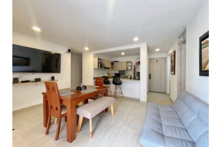UrbanLex vende apartamento conjunto, área 83m2 $460Millones