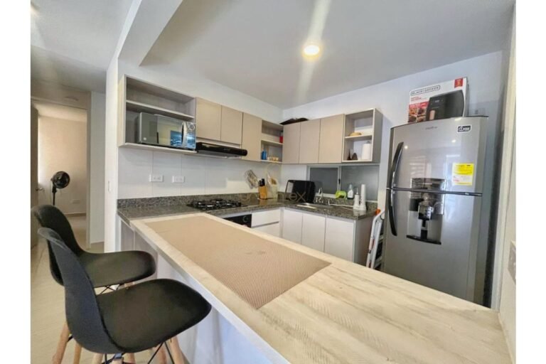 UrbanLex vende apartamento conjunto, área 83m2 $460Millones