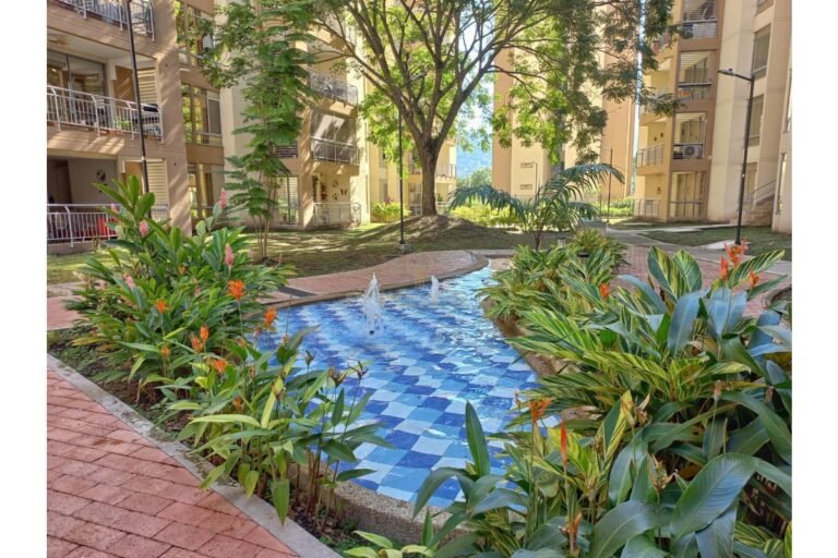 UrbanLex vende apartamento conjunto, área 83m2 $460Millones