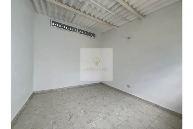 UrbanLex vende casa-Villeta, área 226m2 $450Millones