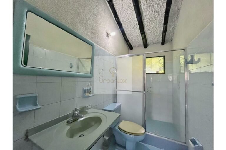 UrbanLex vende finca vacacional, área 32.000m2 $1.700Millones