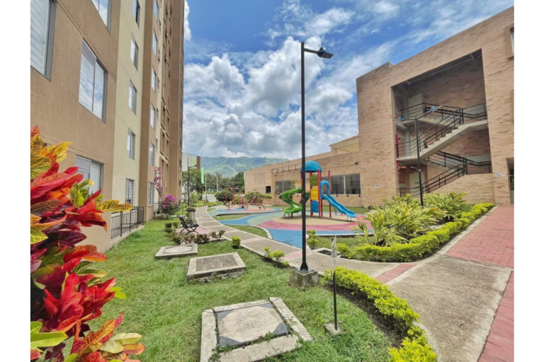 UrbanLex arrienda apartamento conjunto cerrado, área 57m2 $1.400