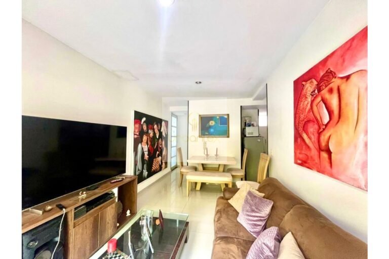 Vende apartamento Villeta, UrbanLex área 71m2 $320Millones