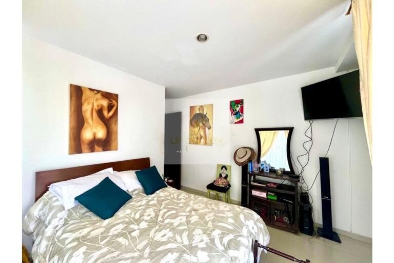 Vende apartamento Villeta, UrbanLex área 71m2 $320Millones