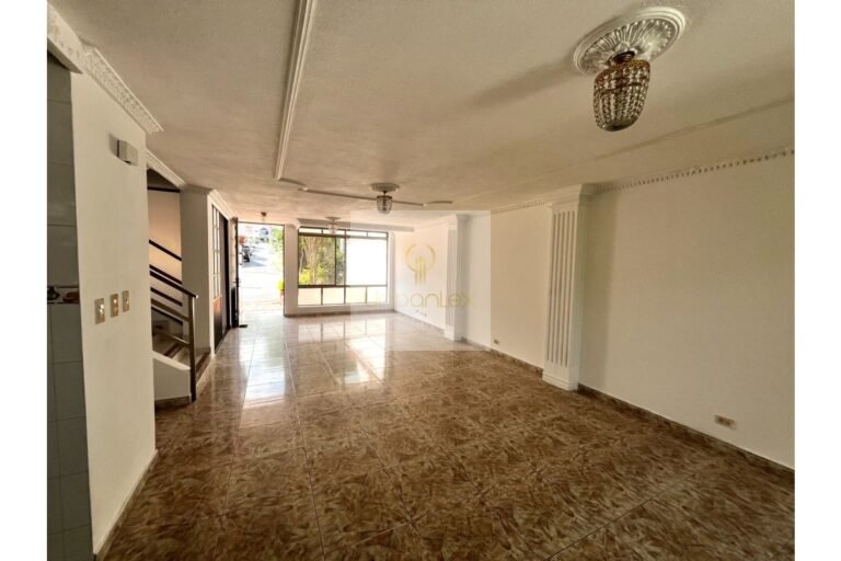 Casa en arriendo/venta en Centro Villeta