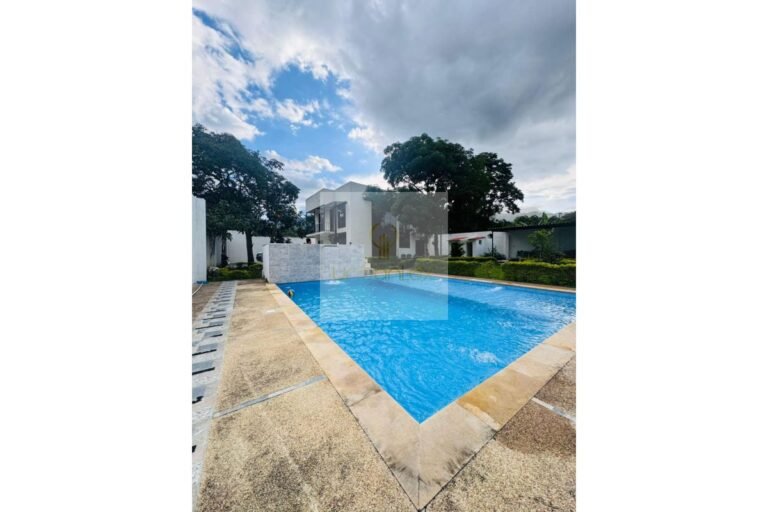 Vende casa campestre Villeta, UrbanLex área 640m2 $1.100Millones