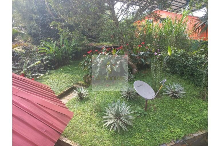 Finca en venta La Vega, UrbanLex area 19000 m2 $746Millones