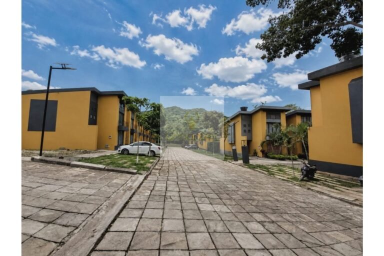 Vende casa Villeta, UrbanLex área 160m2 $580Millones
