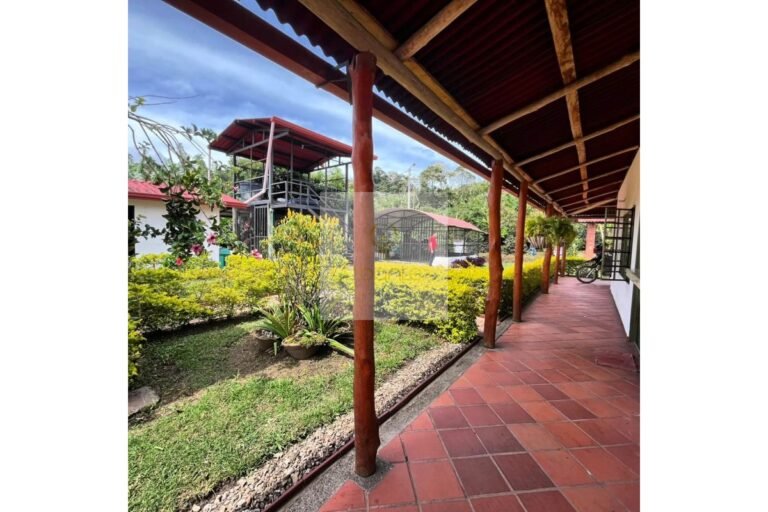UrbanLex vende finca productiva área 37.440m2 $750Millones