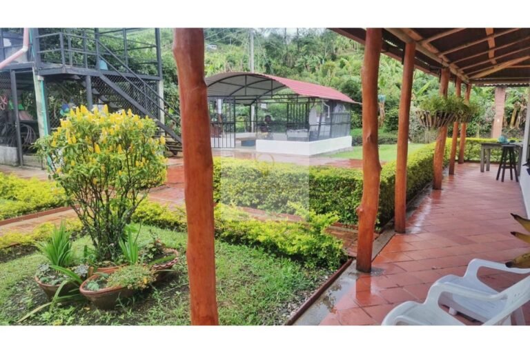 UrbanLex vende finca productiva área 37.440m2 $750Millones