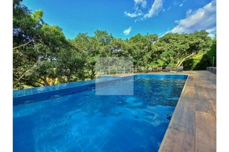 Vende casa campestre Villeta, UrbanLex área 3.023m2 $1.100Millones
