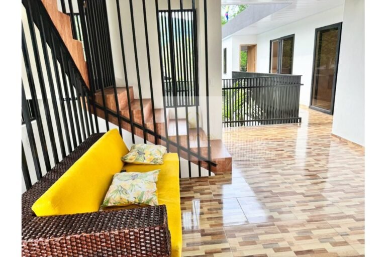 Vende casa campestre Villeta, UrbanLex área 500m2 $1.100Millones