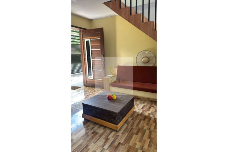 Vende casa campestre Villeta, UrbanLex área 500m2 $1.100Millones