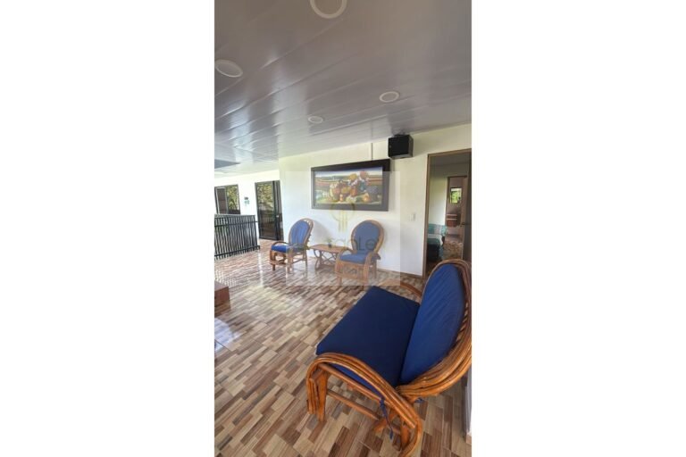 Vende casa campestre Villeta, UrbanLex área 500m2 $1.100Millones