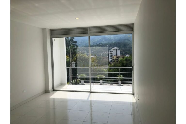 Vende casa Villeta, UrbanLex área 167m2 $640Millones