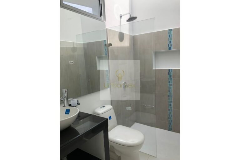 Vende casa Villeta, UrbanLex área 167m2 $640Millones