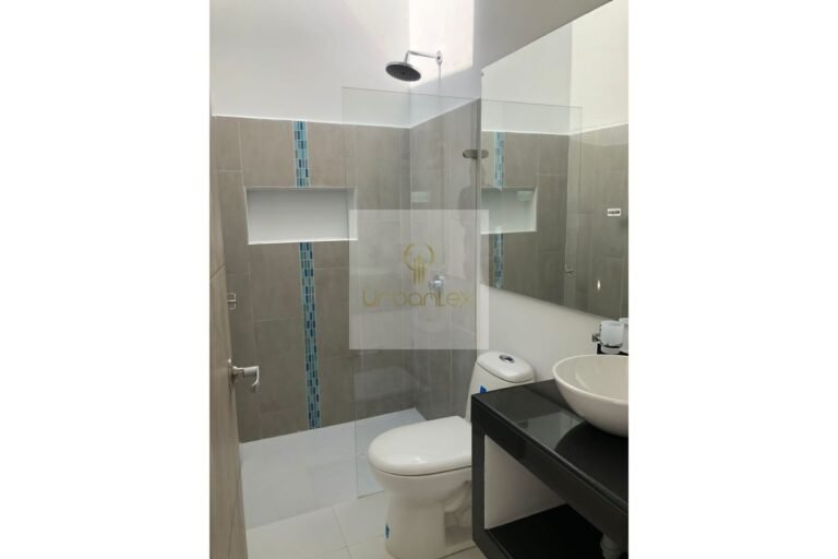 Vende casa Villeta, UrbanLex área 167m2 $640Millones