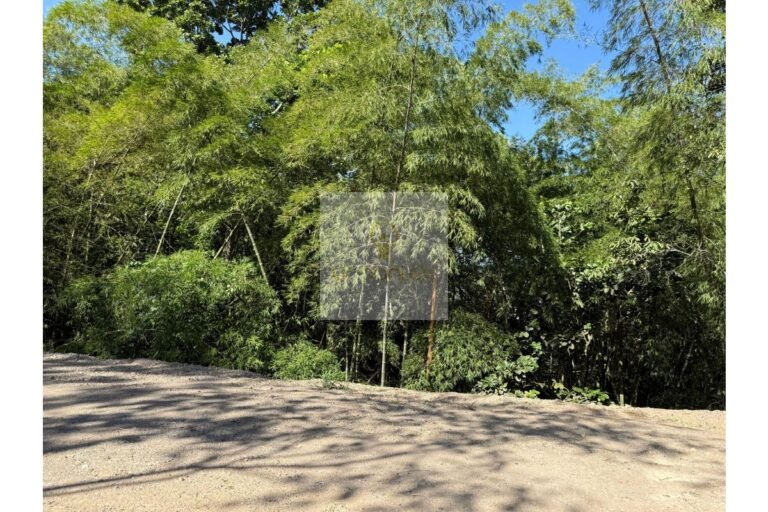 Vende lote Villeta, UrbanLex área 2000m2 $400Millones