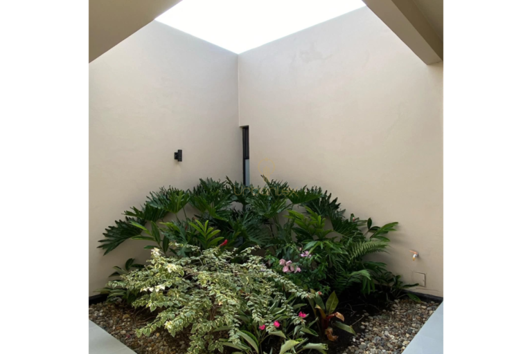 UrbanLex vende finca, Villeta área 10.254m2 $1.850Millones