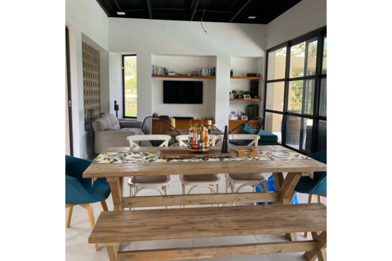 UrbanLex vende finca, Villeta área 10.254m2 $1.850Millones