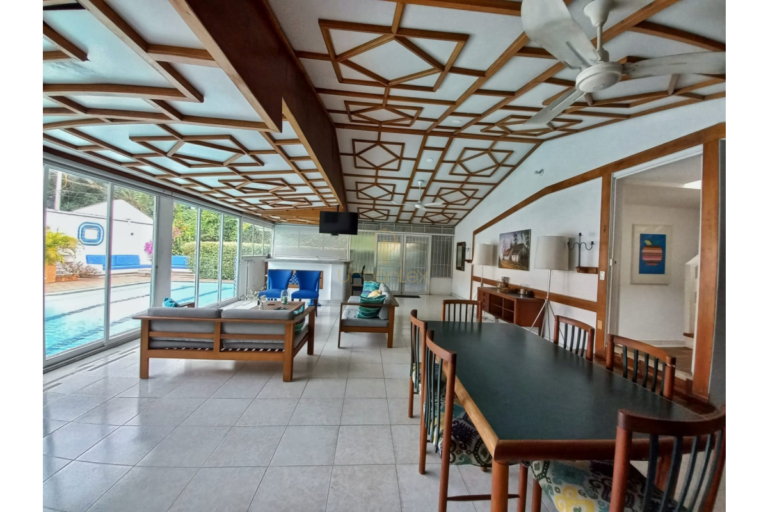 UrbanLex vende casa vacacional, área 788m2 $1.500Millones