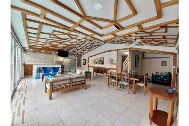 UrbanLex vende casa vacacional, área 788m2 $1.500Millones
