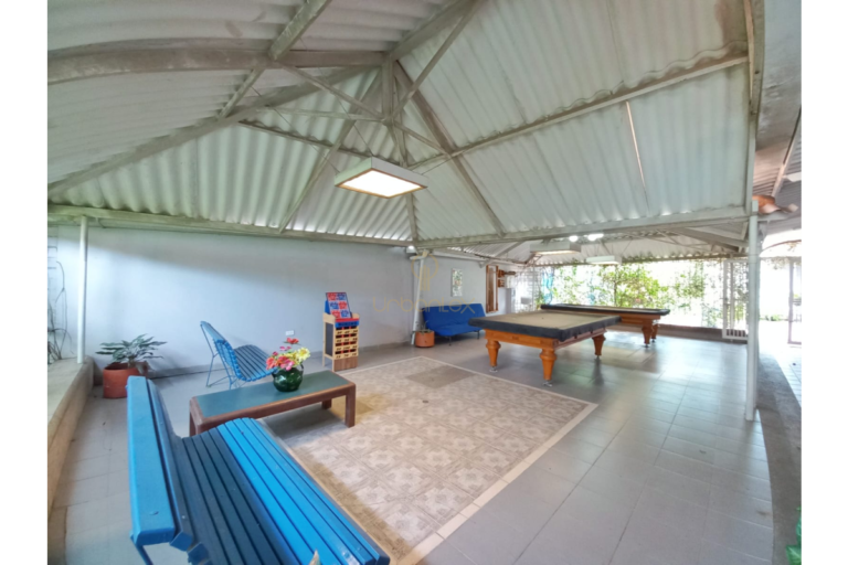 UrbanLex vende casa vacacional, área 788m2 $1.500Millones