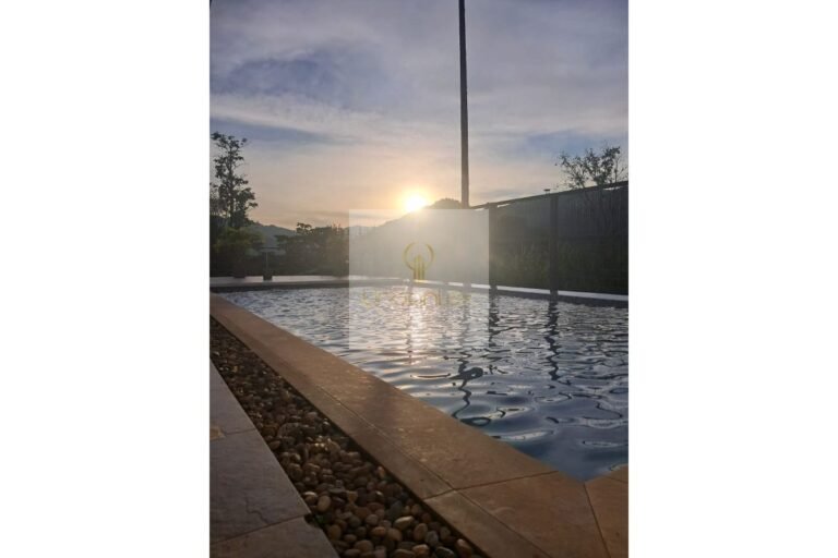 Vende casa vacacional Villeta, UrbanLex área 949m2 $1.180 Millones