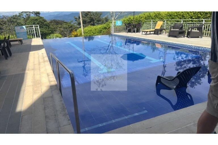 Vende Hotel Villeta, UrbanLex área 4.523m2 $3.500 Millones