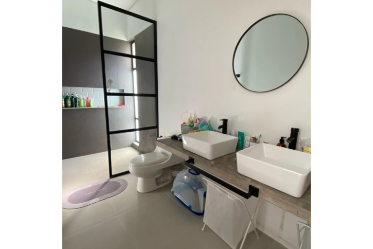 UrbanLex vende finca, Villeta área 10.254m2 $1.850Millones