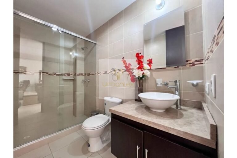Vende casa conjunto Villeta, UrbanLex área 163m2 $480Millones