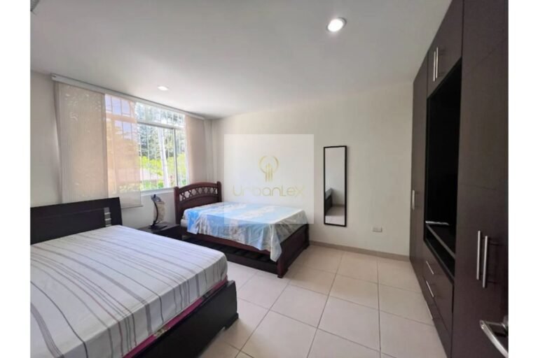 Vende casa conjunto Villeta, UrbanLex área 163m2 $480Millones