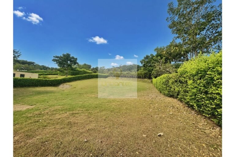 Vende lote condominio Villeta, UrbanLex área 431m2 $550Millones