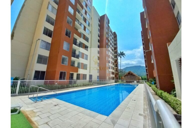 Vende apartamento amoblado Villeta, UrbanLex área 45m2 $235Millones