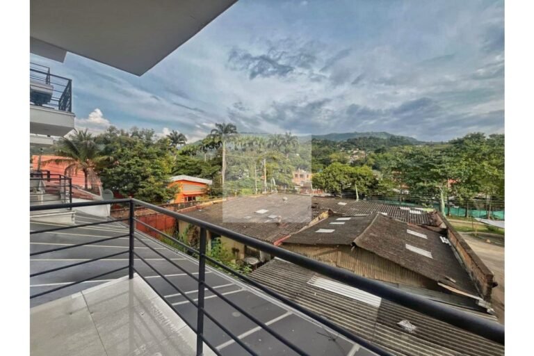 Vende apartamento Villeta, UrbanLex área 52m2 $270Millones