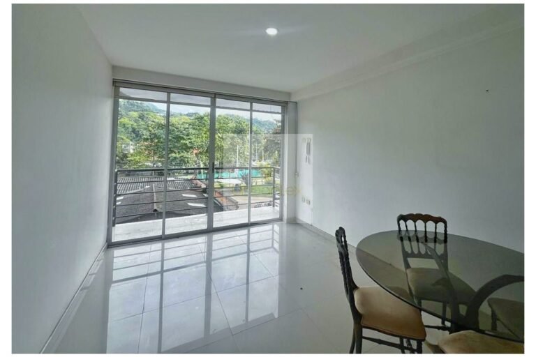Vende apartamento Villeta, UrbanLex área 52m2 $270Millones