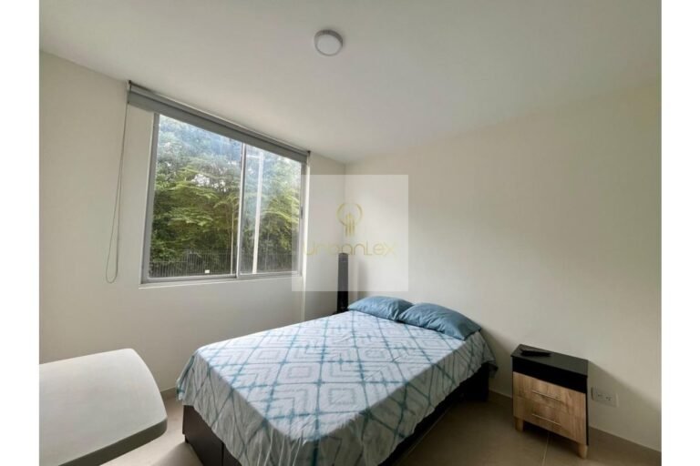 Vende apartamento amoblado Villeta, UrbanLex área 45m2 $235Millones