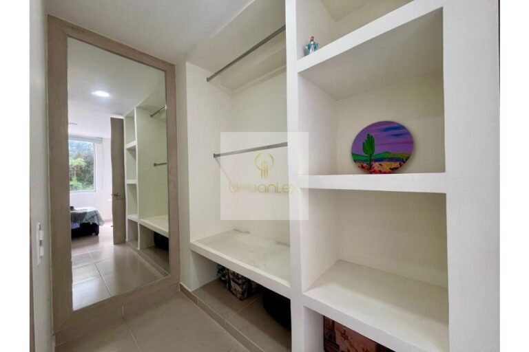 Vende apartamento amoblado Villeta, UrbanLex área 45m2 $235Millones
