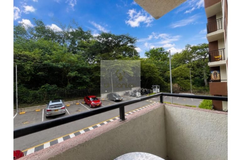 Vende apartamento amoblado Villeta, UrbanLex área 45m2 $235Millones