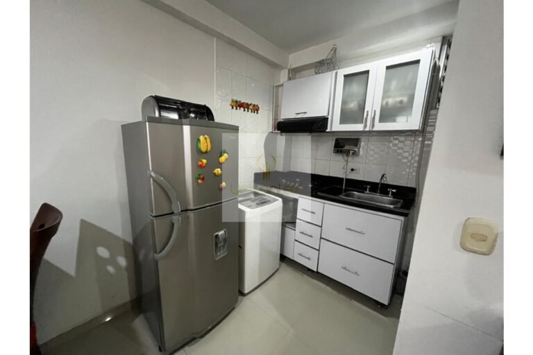 Vende apartamento amoblado Villeta, UrbanLex área 52m2 $280Millones