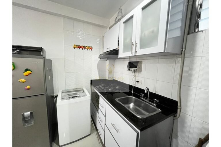 Vende apartamento amoblado Villeta, UrbanLex área 52m2 $280Millones