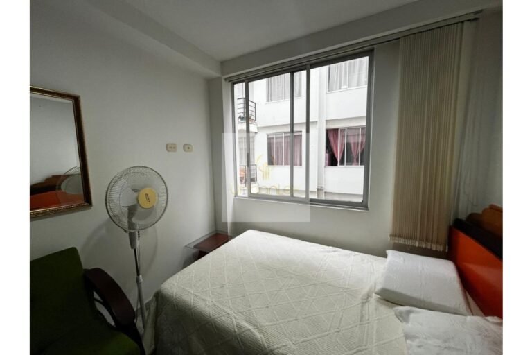 Vende apartamento amoblado Villeta, UrbanLex área 52m2 $280Millones