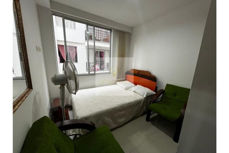 Vende apartamento amoblado Villeta, UrbanLex área 52m2 $280Millones
