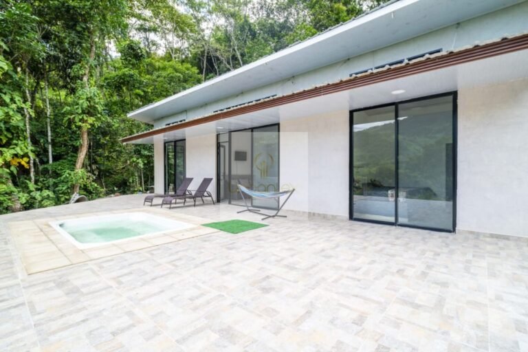 Vende casa condominio Villeta, UrbanLex área 2.000m2 $780millones